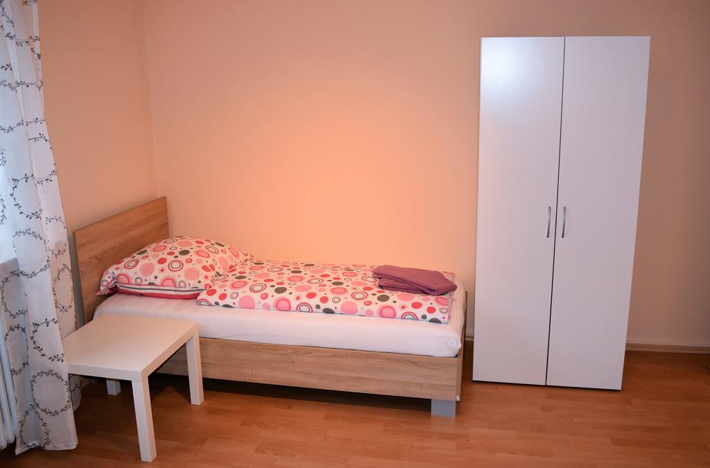 Ferienwohnungen Leverkusen Schlebusch Exterior photo